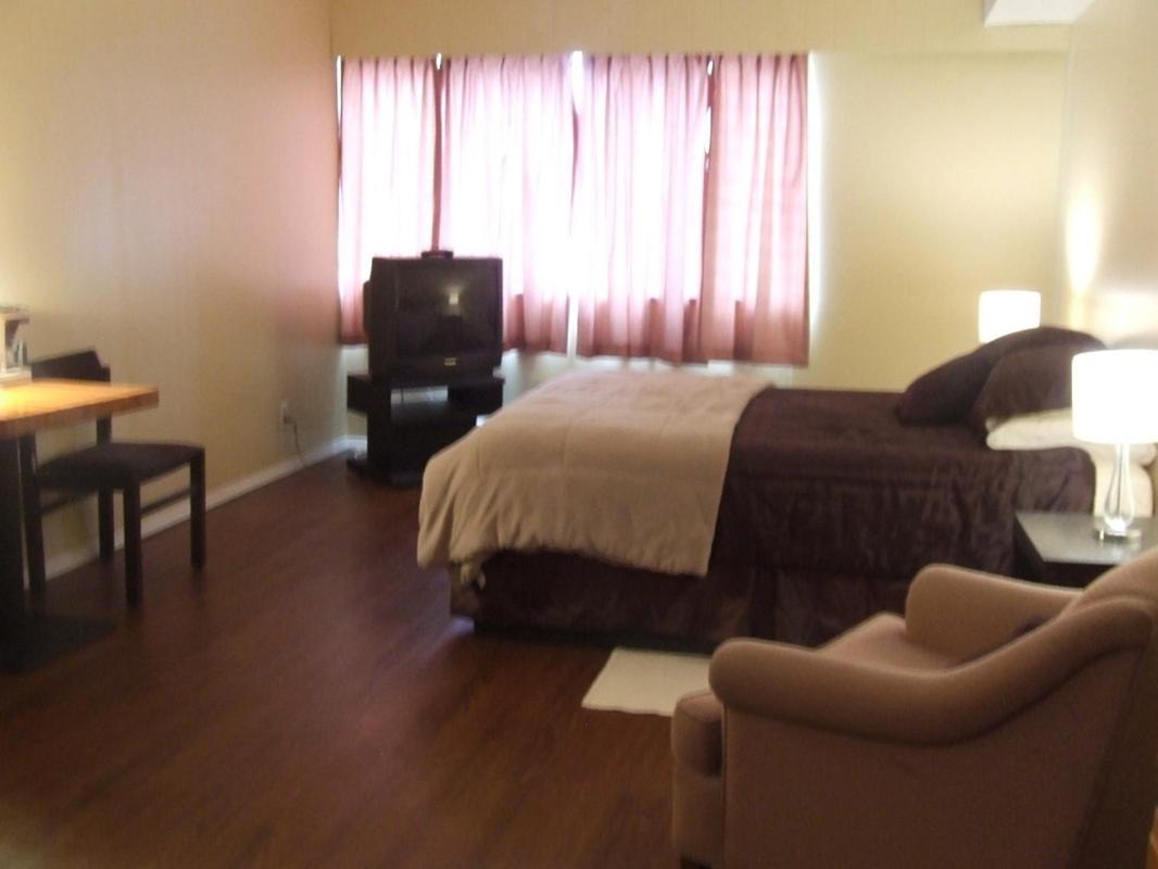 Providence Place Inn Port Hardy Kültér fotó